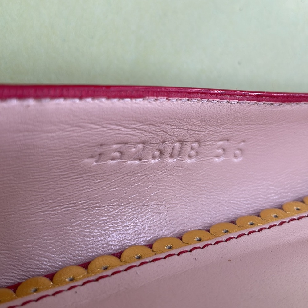 Dark red Gucci patent leather flats with sparkly ladybug 🐞 in the box - Picture 12 of 15